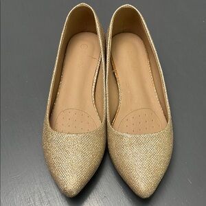 USED - Dream Pairs Jilian Gold Flats